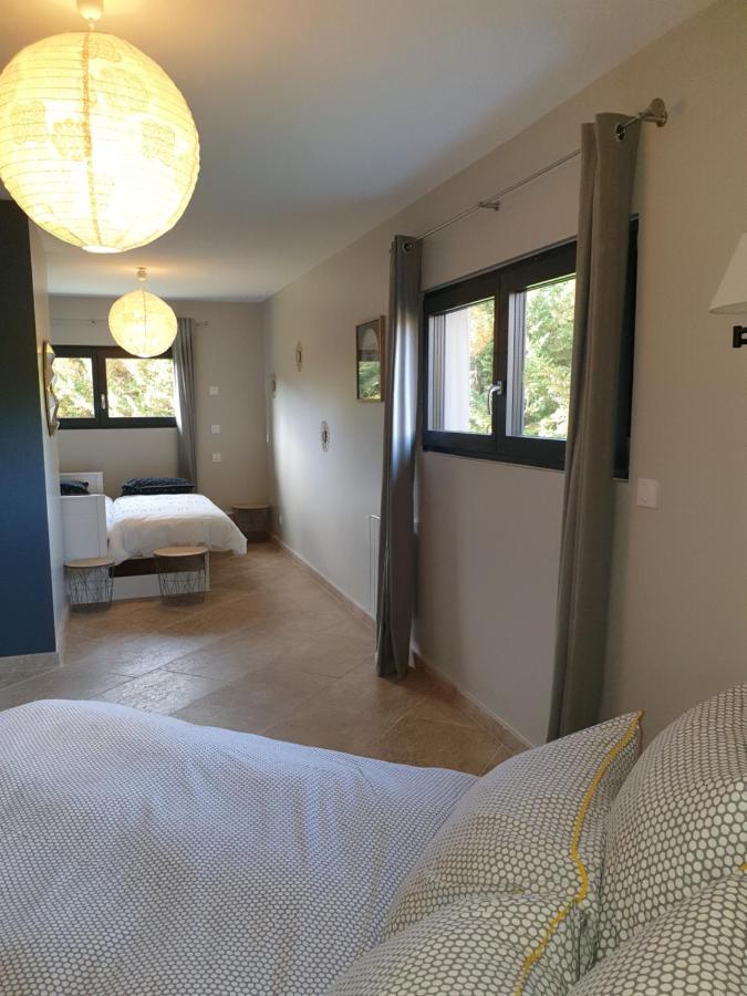 Cosy Wood House Bed & Breakfast Laubressel Exterior photo