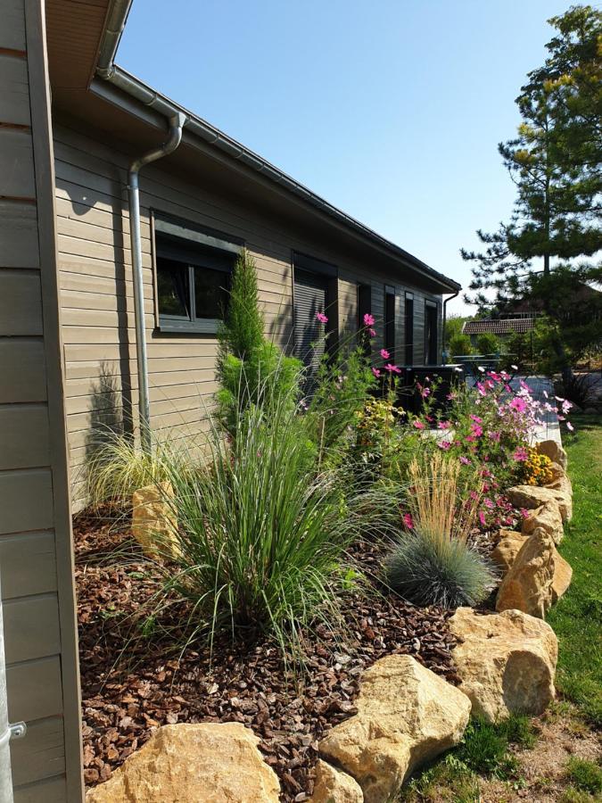 Cosy Wood House Bed & Breakfast Laubressel Exterior photo